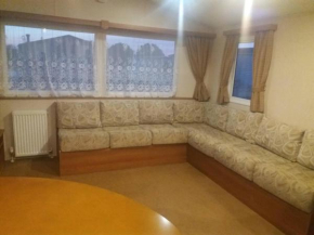 Beautiful 3-Bedrooms Static Caravan Holiday Home